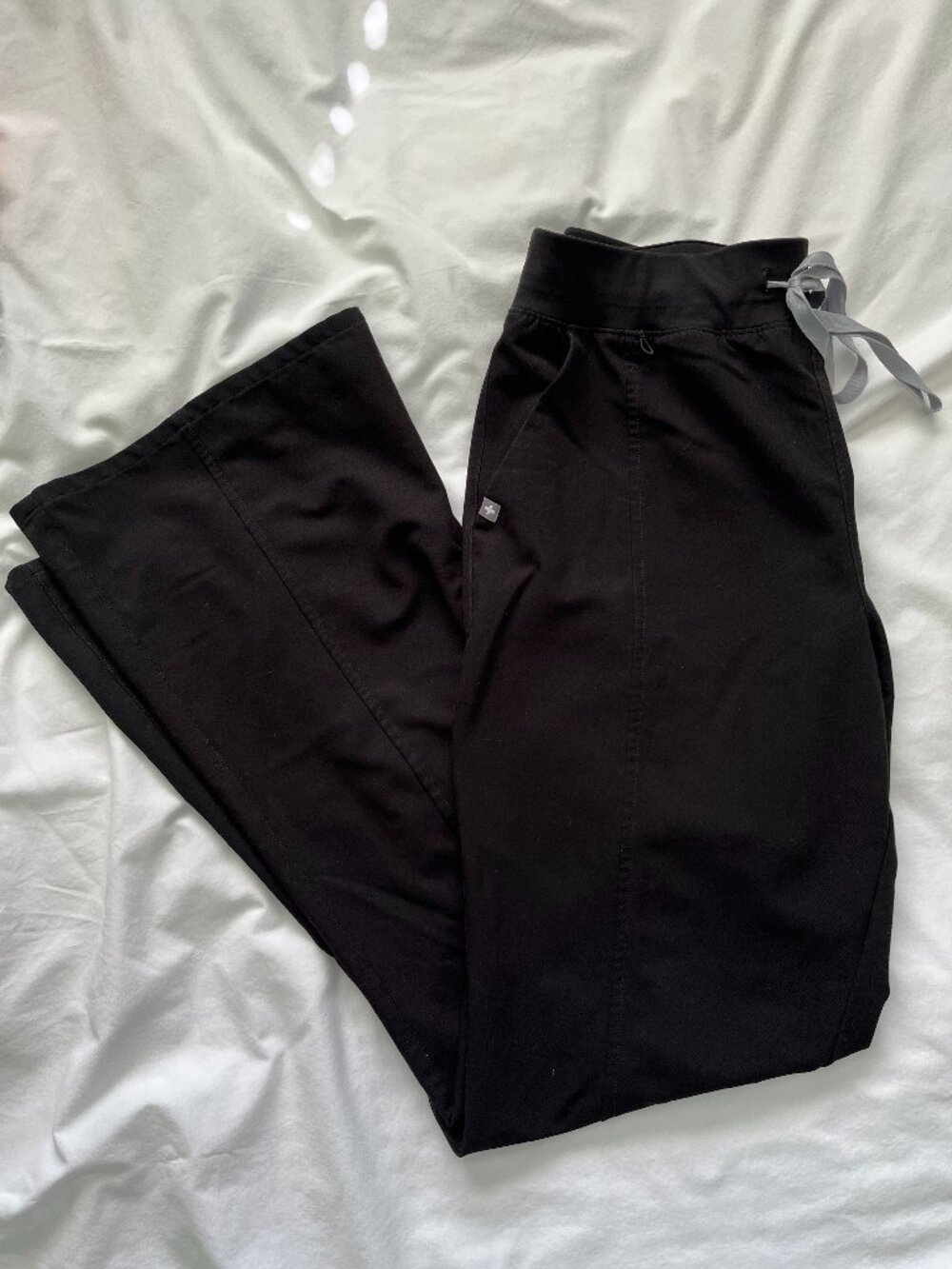 Women's Black Figs Scrub Bottoms L/T